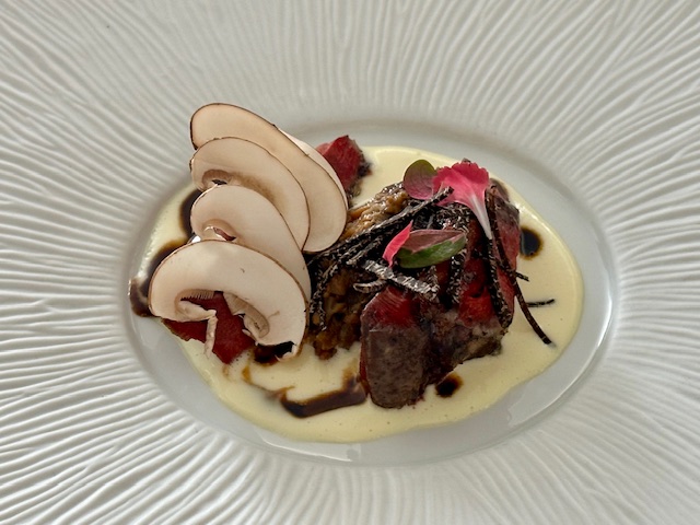 Le Coq aux Champs, emocionando con cada plato desde 2003